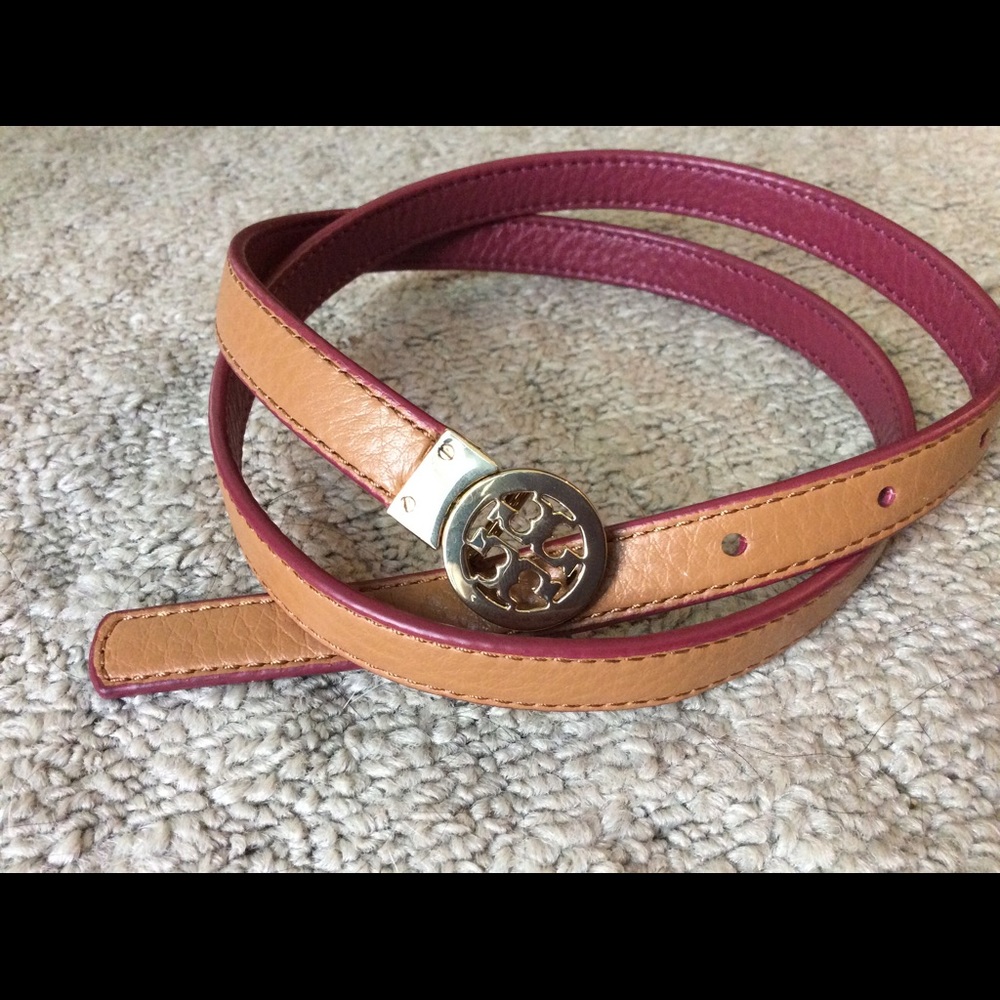 Tory Burch reversible leather belt.